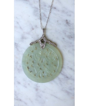 Collier Art Déco diamants et Jade sur le site 