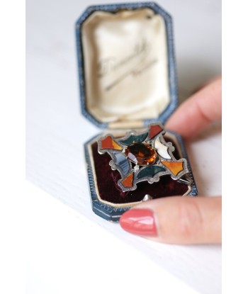 Broche losange Ecossaise ancienne en argent, jaspe, et agate une grave pollution 