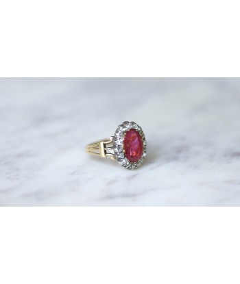 Bague marguerite rubis birman 2.82 Cts diamants 2023