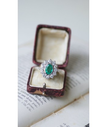 Bague marguerite Emeraude 1.60 Cts et diamants pas cheres