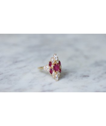 Bague fil marquise rubis et diamants l'évolution des habitudes 