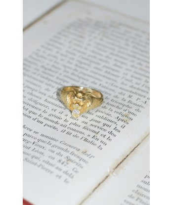 Bague Chevalière Lion Or Jaune et Diamant brillant des détails fins