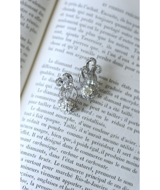 Boucles d'Oreilles Retro Diamants 1.55 Cts Venez découvrir notre 