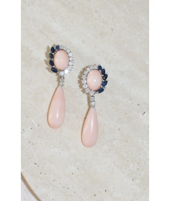 Boucles d'oreilles Corail Peau d'Ange Diamants Saphirs Or Blanc des créatures d'habitude