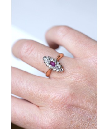 Bague marquise Belle Epoque rubis entourage diamants sur or et platine Venez acheter