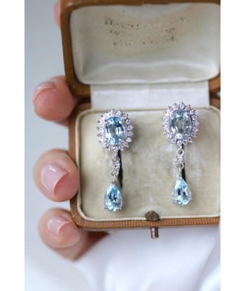 Boucles d'oreilles Gouttes Topaze Bleue et Diamant sur Or Blanc Venez découvrir notre 