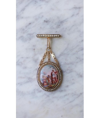 Broche Or, Perles, et Miniature Porcelaine par Auguste Perrette chez Cornerstreet bien 