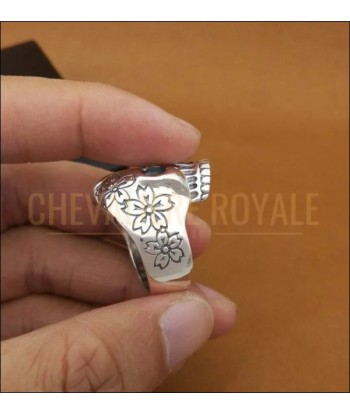 Chevalière pour homme en argent tète sèche remarquable des créatures d'habitude