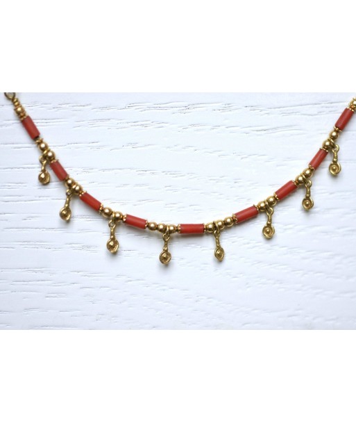 Collier vintage pampilles or et bâtonnets de corail les ctes