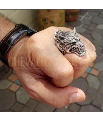 Chevalière homme artisanale en argent massif loup-garou féroce de la marque