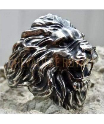 Chevalière homme argent design tête de lion symbole de la justice de France