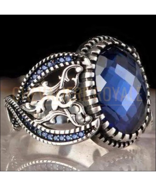 Chevalière pour hommes en argent avec pierre diamant bleu CZ ou a consommer sur place