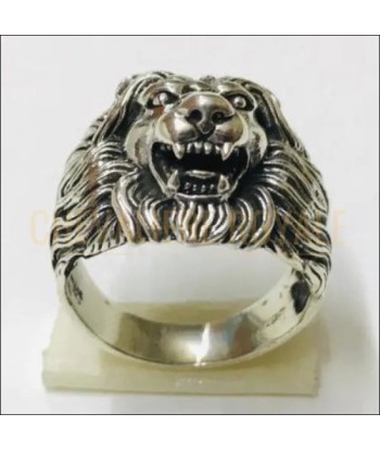 Chevalière pour homme en argent design tête de lion sur mesure destockage