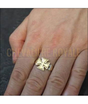 Chevalière homme artisanale en or 14K en forme de croix maltaise plus qu'un jeu 