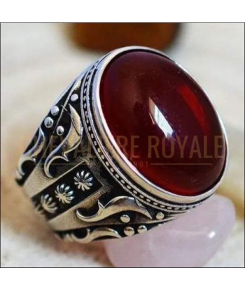 Chevalière argent homme sculpté artisanalement avec agate rouge en ligne