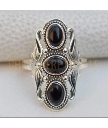 Chevalière femme en argent sertie de trois pierres d'onyx noire 50% de réduction en Octobre 2024