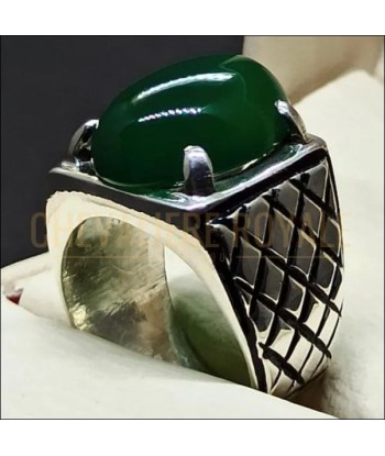 Chevalière homme en argent la pierre d'agate verte naturelle en stock