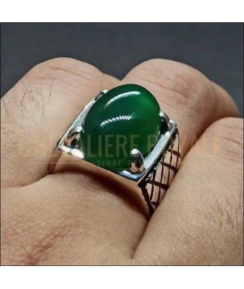 Chevalière homme en argent la pierre d'agate verte naturelle en stock