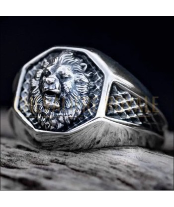 Chevalière tête de lion artisanale en argent massif détaillé Pour