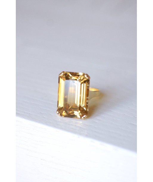 Bague de cocktail vintage citrine 42 Cts sur or jaune 18Kt le concept de la Pate a emporter 