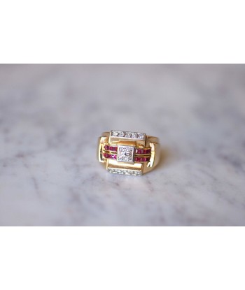 Bague vintage Tank Art Déco or rose et platine ornée de diamants et rubis Profitez des Offres !