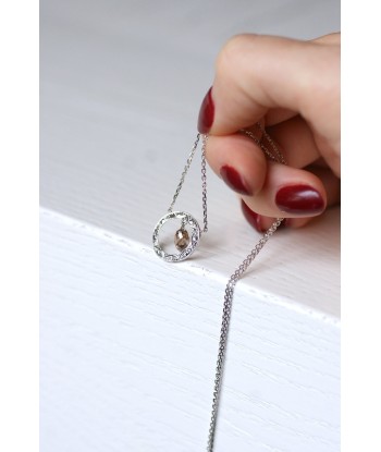 Collier Solitaire style Art Déco or blanc et diamant brun champagne briolette 0,90Ct Véritable concentré