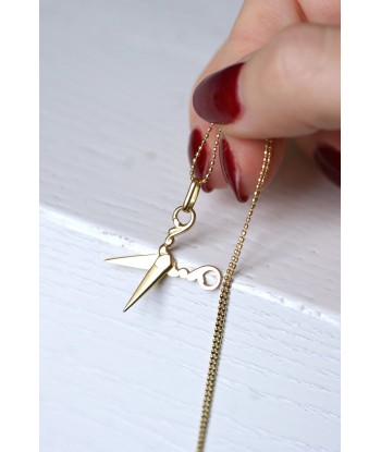 Pendentif charm vintage ciseaux en or jaune 18Kt l'évolution des habitudes 