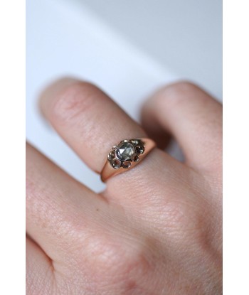 Bague jonc Victorienne ancienne en or et diamant ou a consommer sur place