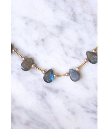 Collier vintage pampilles labradorites, or et perles hantent personnes