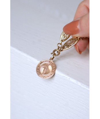 Médaille ancienne Vierge Marie en or rose en stock