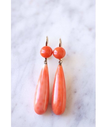 Boucles d'oreilles pendantes anciennes dormeuses en or et goutte de corail chez Cornerstreet bien 