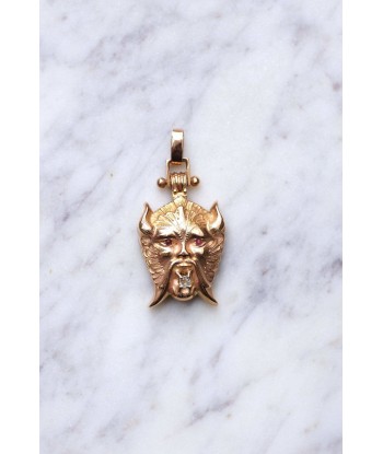 Pendentif ancien faune, dieu Pan, diable, ouvrant en or rose et diamant Fin de série