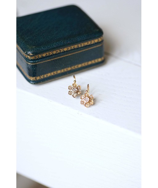 Boucles d'oreilles fleurs anciennes perles et diamant pas chere