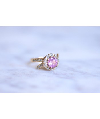 Bague marguerite ancienne saphir rose entourage diamants sur or à prix réduit toute l'année