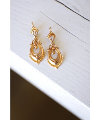 Longues boucles d'oreilles anciennes en or store