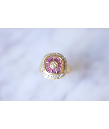 Bague en or jaune style Art Deco diamants et rubis calibrés Vous souhaitez 