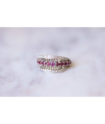 Bague bandeau vintage en or gris, rubis, et diamants les ligaments