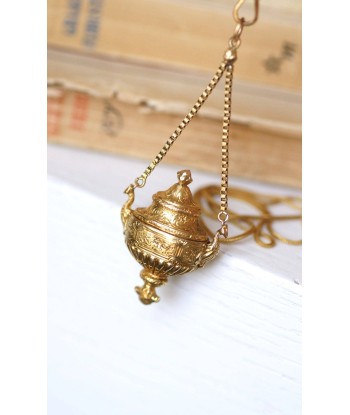 Pendentif urne vinaigrette ancien En savoir plus