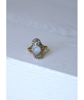 Bague marquise opale et diamants soldes