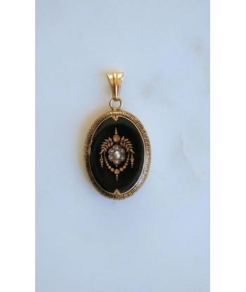 Pendentif médaillon ancien en or, émail noir, perle fine, diamants meilleur choix