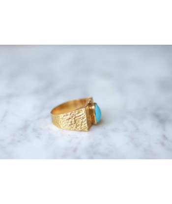 Bague chevalière or martelé et turquoise de France