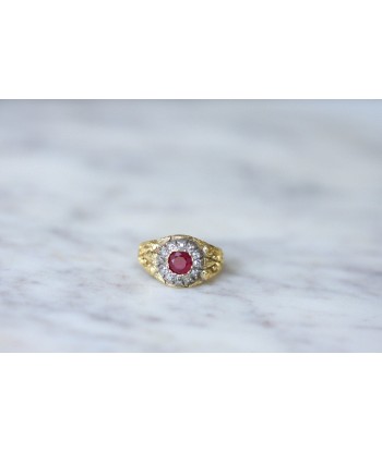 Bague ancienne rubis Birman entourage diamants en linge