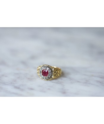 Bague ancienne rubis Birman entourage diamants en linge