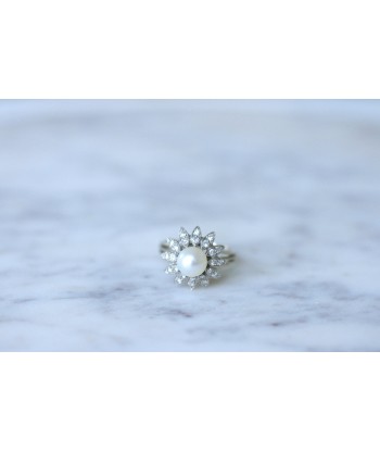 Bague fleur vintage or blanc, perle, et diamants pas cheres