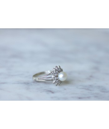 Bague fleur vintage or blanc, perle, et diamants pas cheres