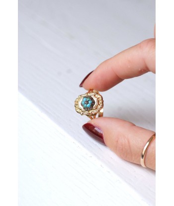 Bague ancienne plaque en or jaune, turquoises, et diamant pas cher