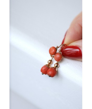 Boucles d'oreilles dormeuses or et corail soldes