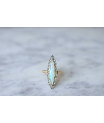 Bague Marquise opale entourage diamants solde