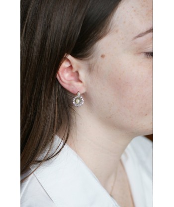 Boucles d'oreilles fleurs or, perles, diamants Comparez plus de prix