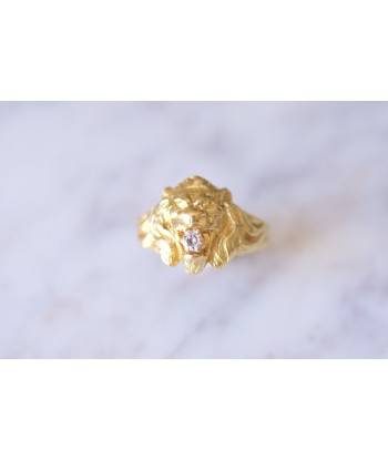 Bague chevalière Lion vintage en or jaune et diamant brillant des détails fins